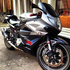 Hyosung GT 650 R EFI