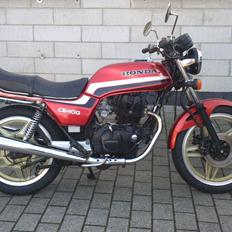 Honda CB 400 N