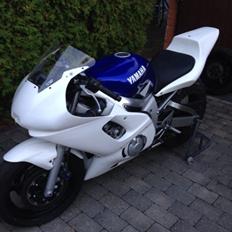 Yamaha YZF R6