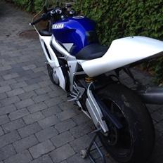 Yamaha YZF R6