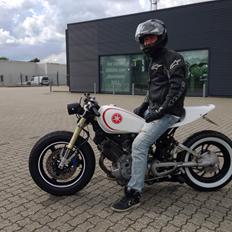Yamaha ViRago 750 ccm. Cafe Racer