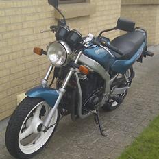 Suzuki GS 500 E