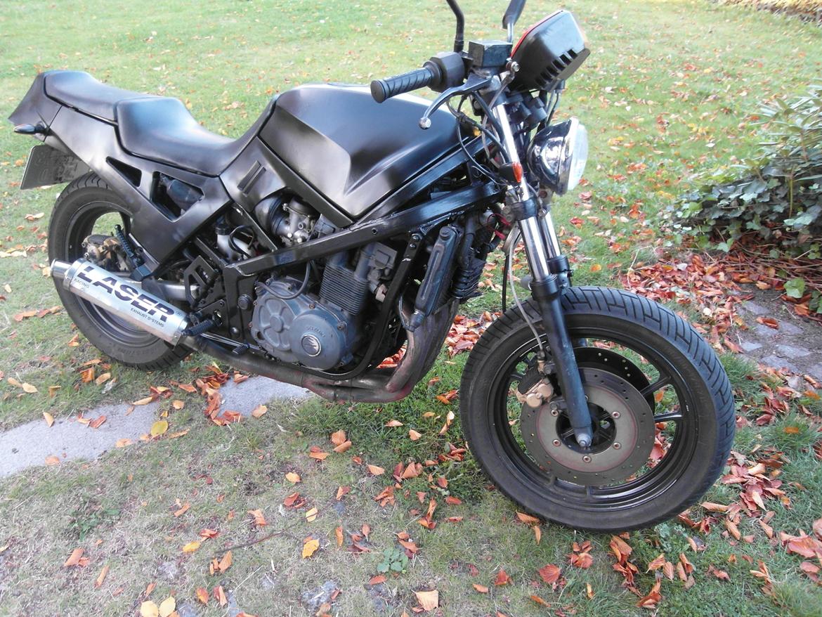 Suzuki GSX 400 Impulse X billede 15