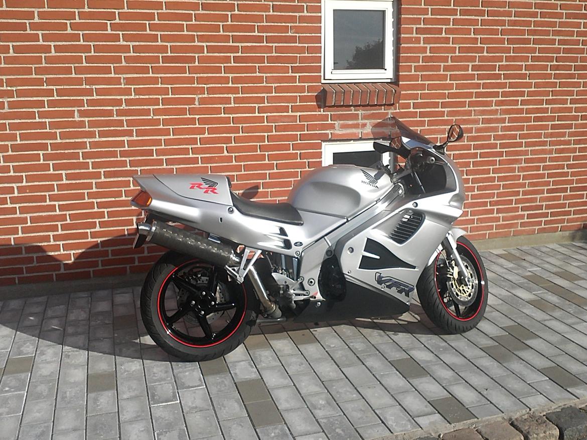 Honda VFR 750 billede 3