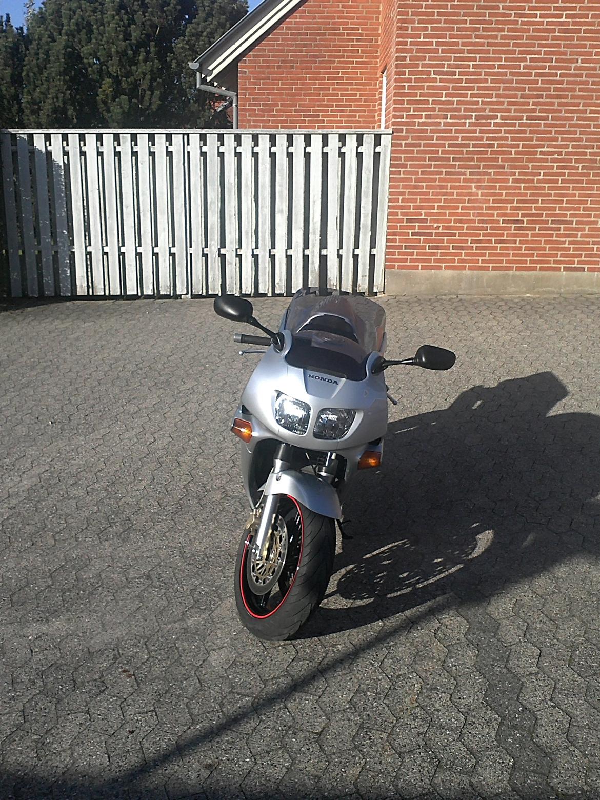 Honda VFR 750 billede 8