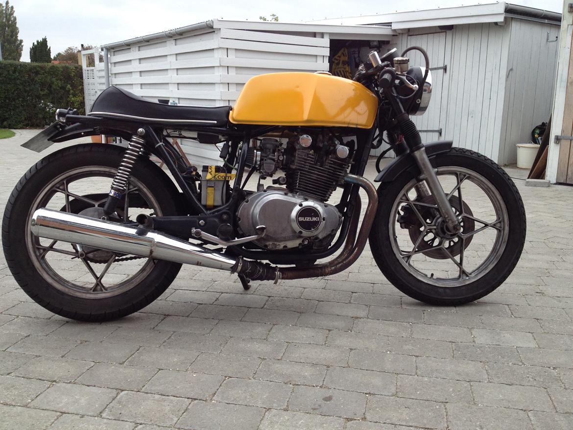 Suzuki gs 450 Cafe Racer billede 3