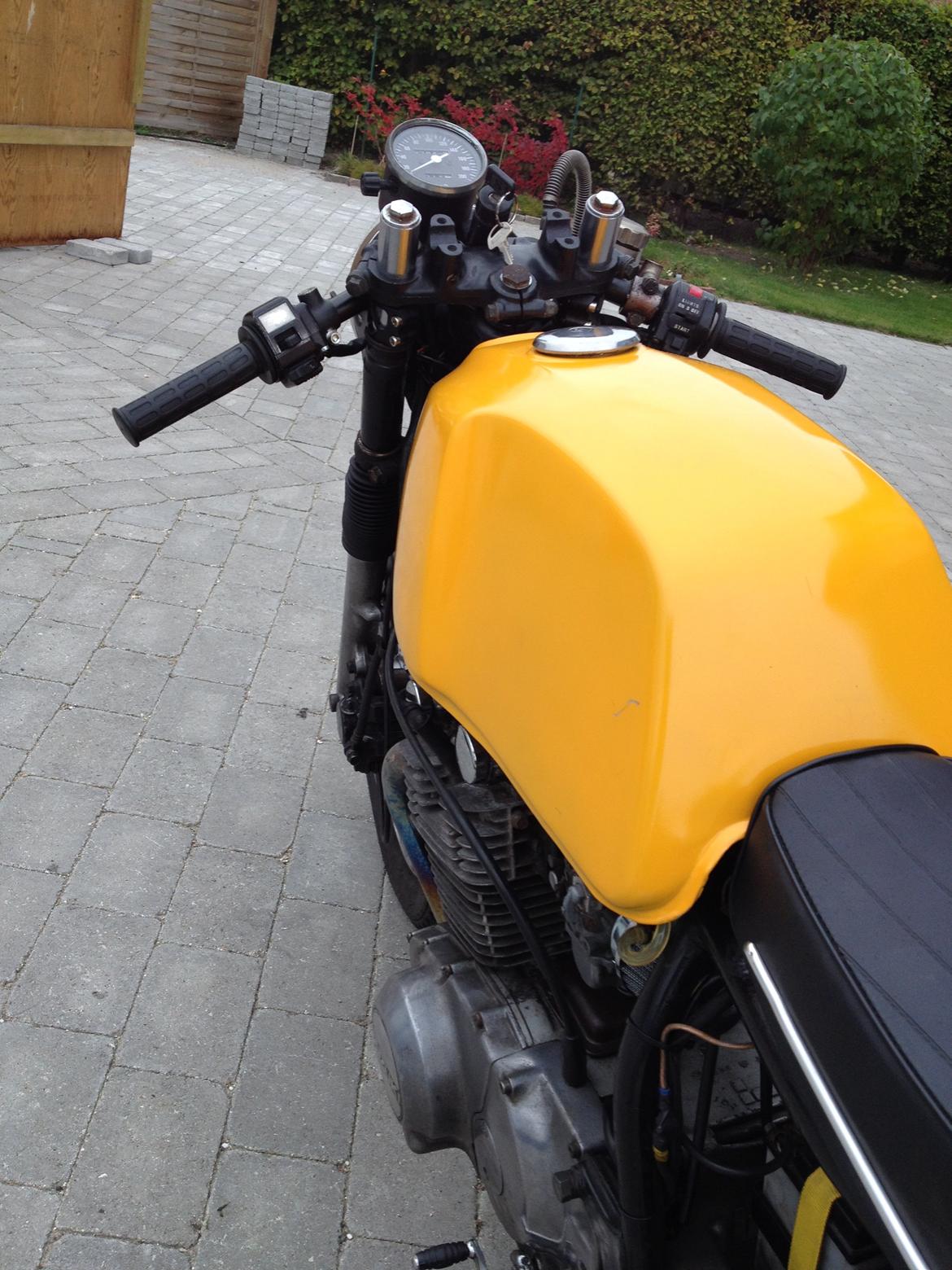 Suzuki gs 450 Cafe Racer billede 6