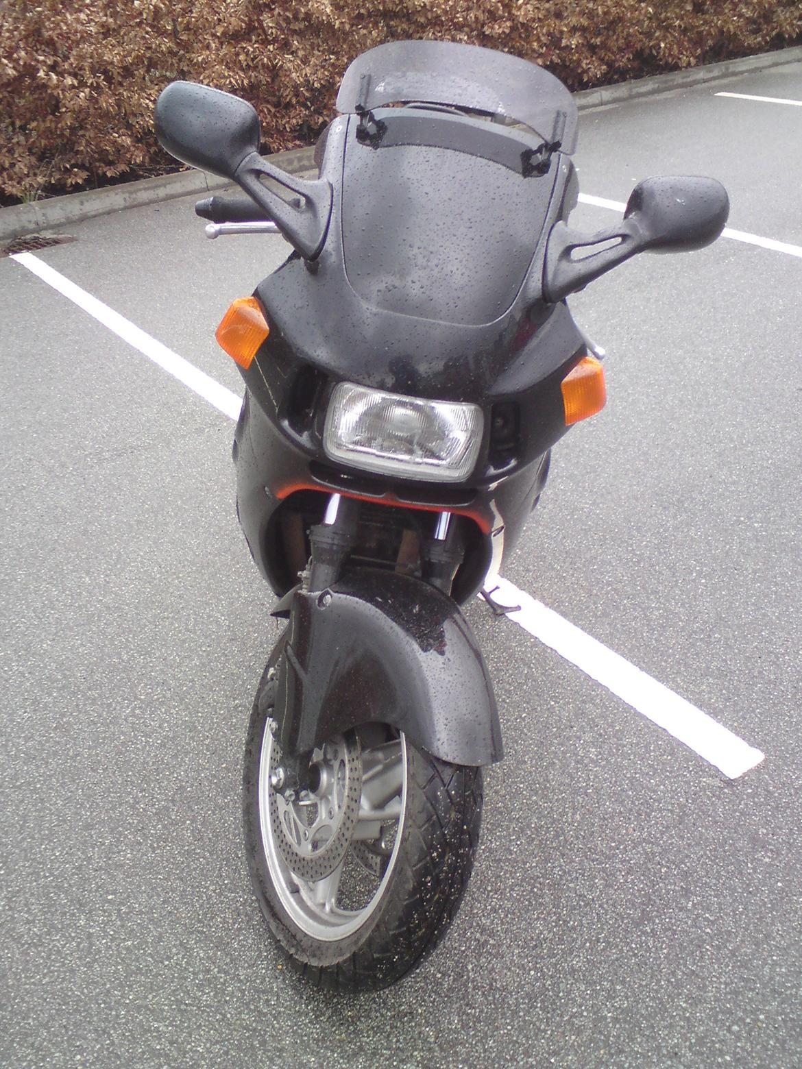 Honda CBR 1000F billede 9