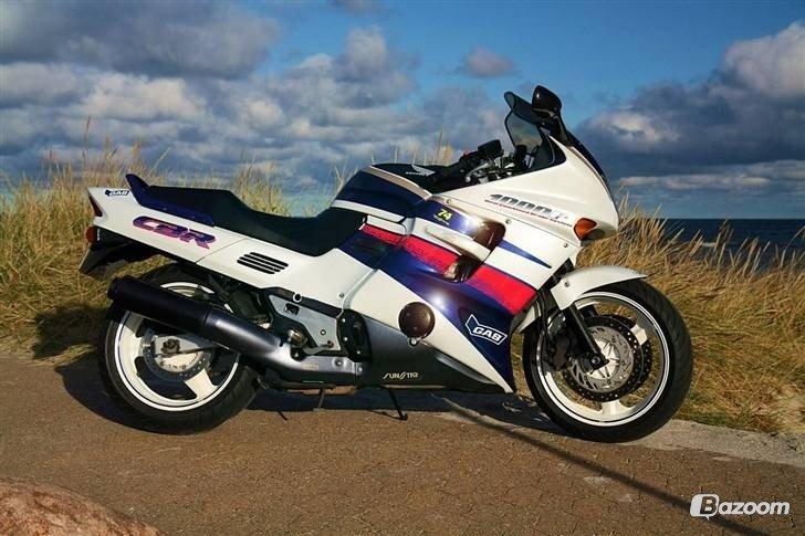 Honda Cbr 1000 F  Dual Brake billede 1