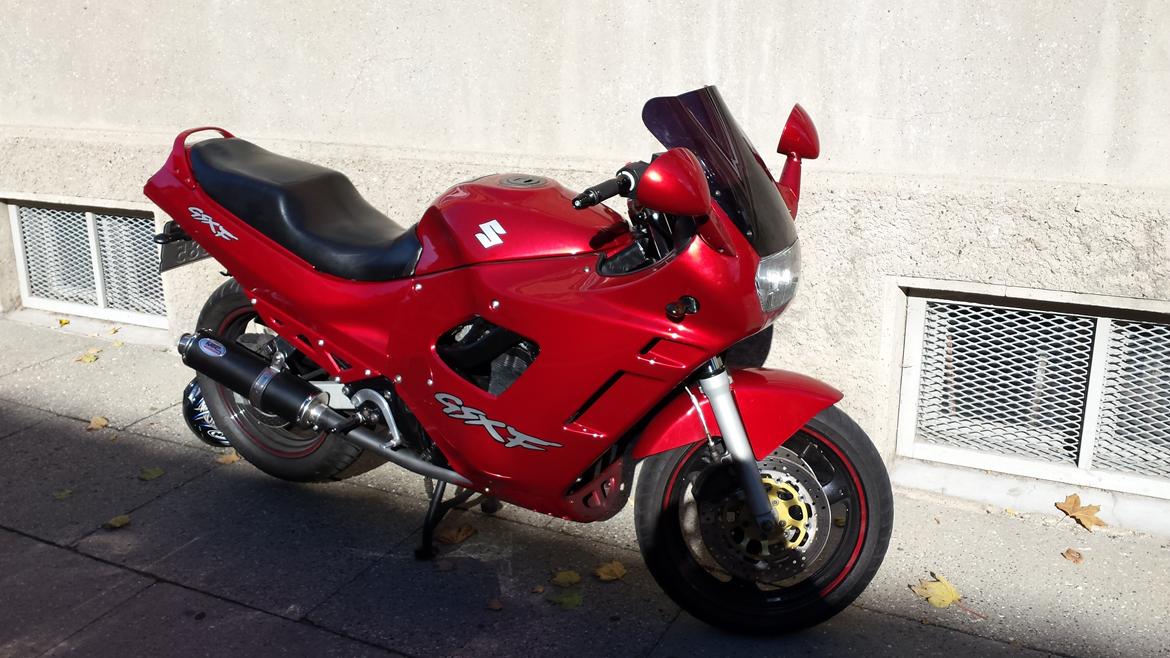 Suzuki GSX 750 F billede 2