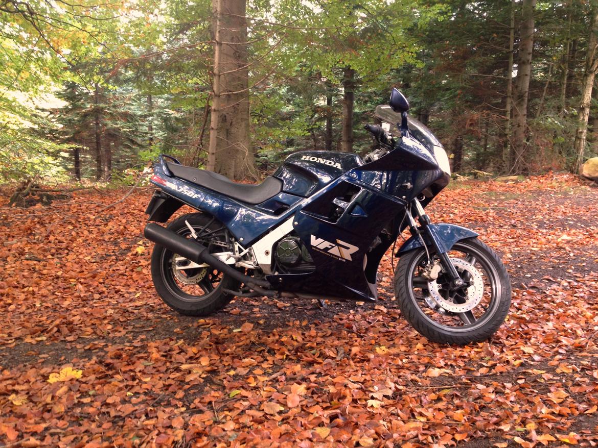 Honda VFR 750F billede 1