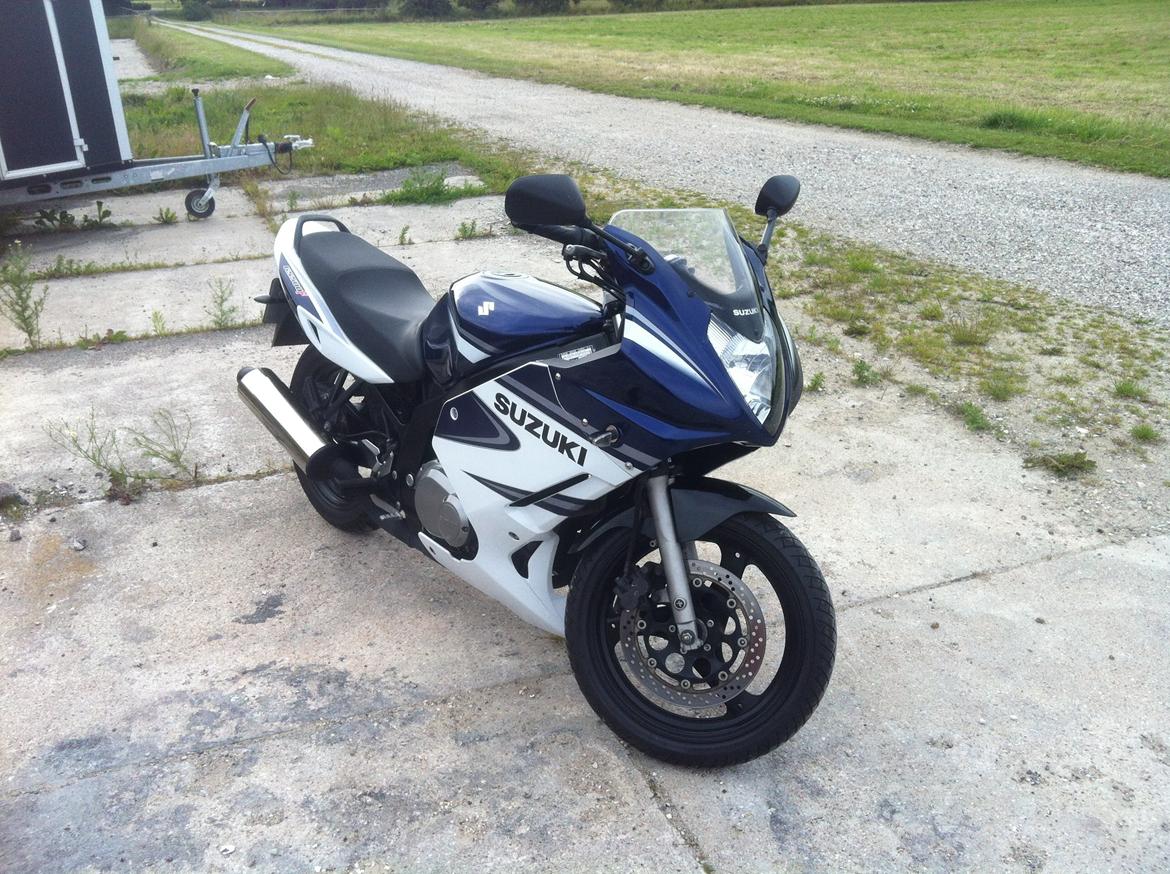 Suzuki GS 500 F billede 1