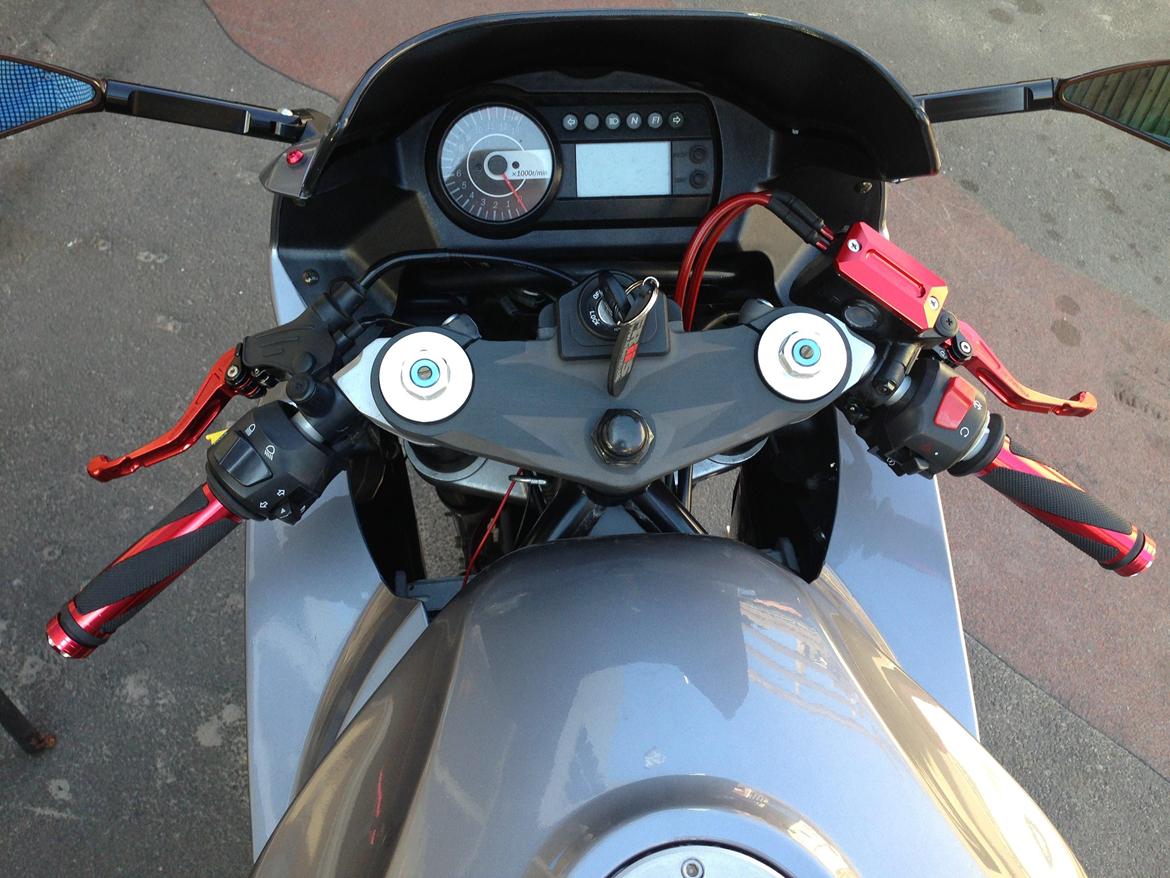 Hyosung GT 650 R EFI billede 3