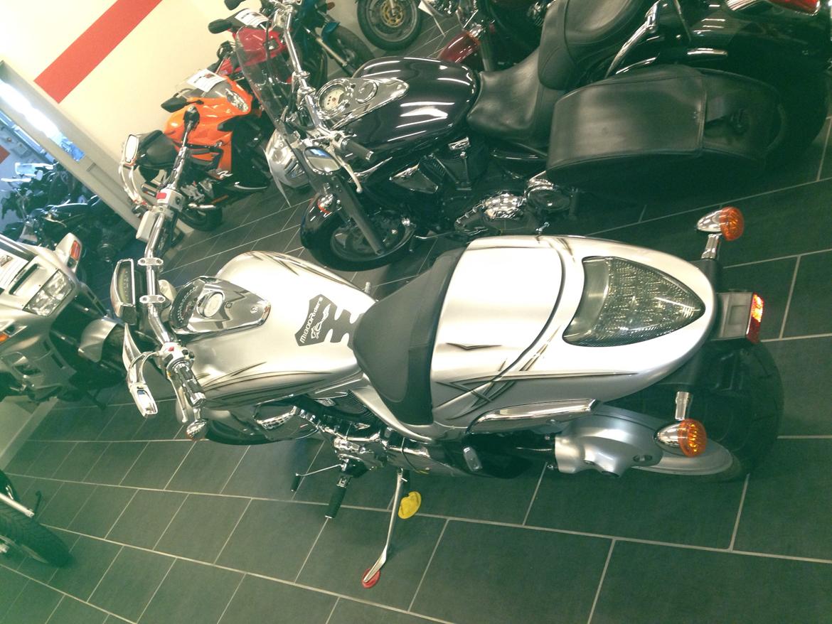Suzuki Vzr 1800 billede 3