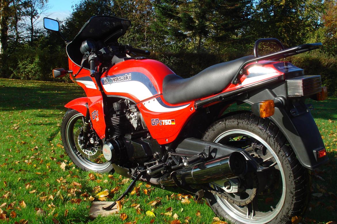 Kawasaki Kawasaki GPZ 750 **SOLGT** billede 4