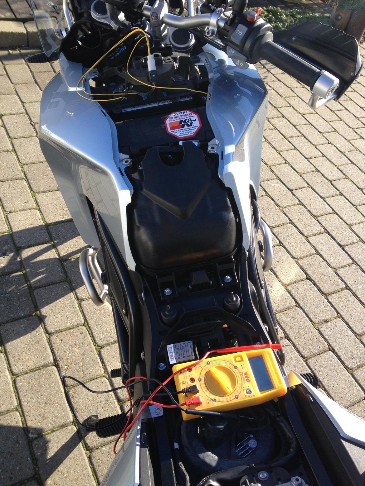 BMW F650 "SOLGT" - Nu med navigation - canbus montering = bøvl. billede 21