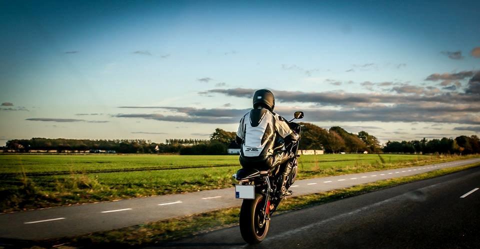 Yamaha YZF R6 **SOLGT** billede 6