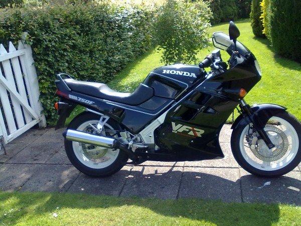 Honda vfr 750 billede 8