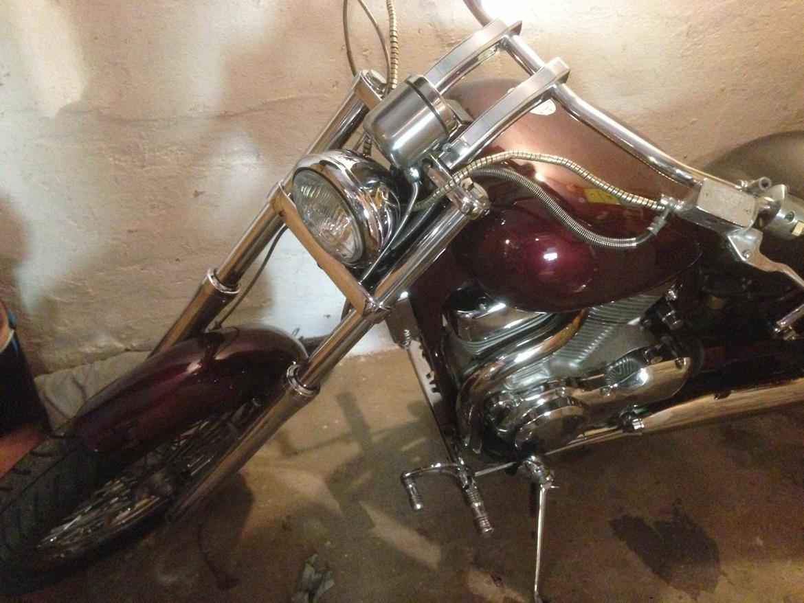 Suzuki Intruder 1400 billede 7