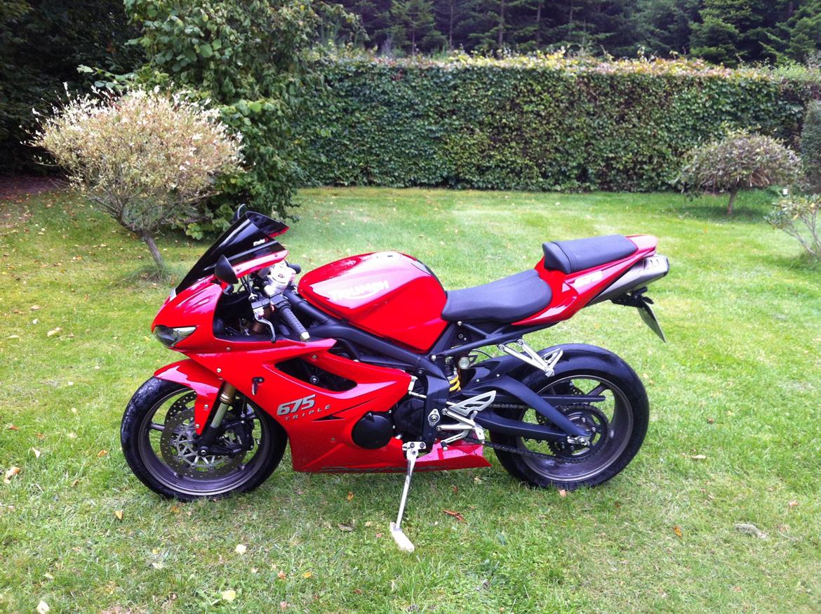 Triumph Daytona 675 ( SOLGT ) billede 2