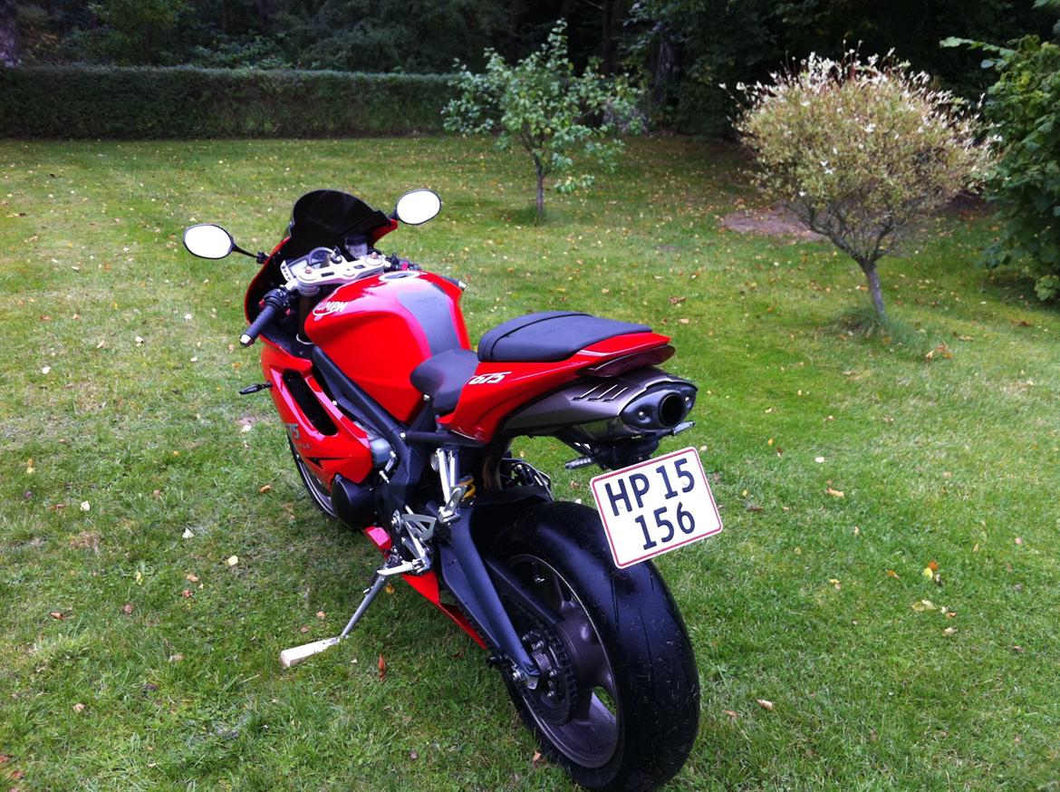 Triumph Daytona 675 ( SOLGT ) billede 3