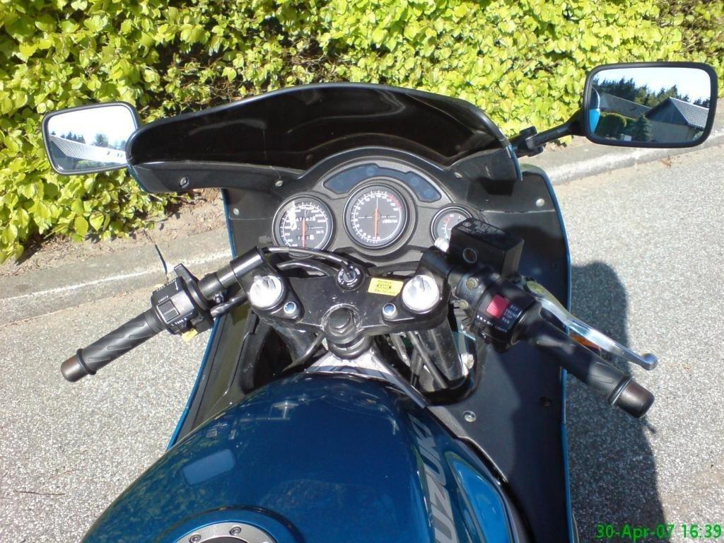Suzuki RF600R *TIL SLAG* billede 14