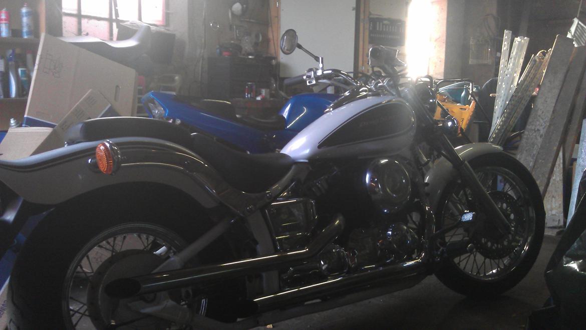Yamaha xvs 650 Dragstar *Projekt* - Suzikien er sat i skammekrogen og overdraget til konen :) billede 21