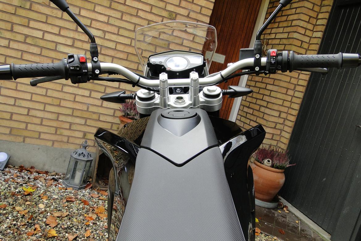 Husqvarna TR 650 Strada - null billede 26