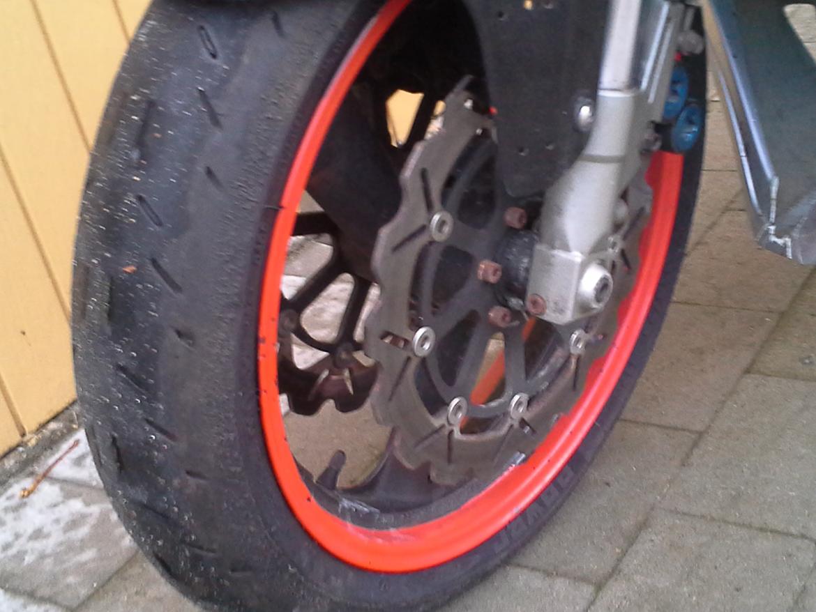 Yamaha yzf 750 r billede 3