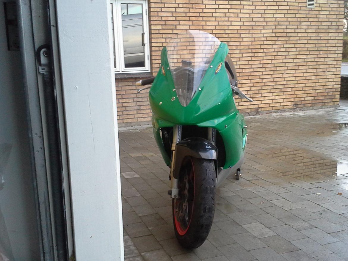 Yamaha yzf 750 r billede 7