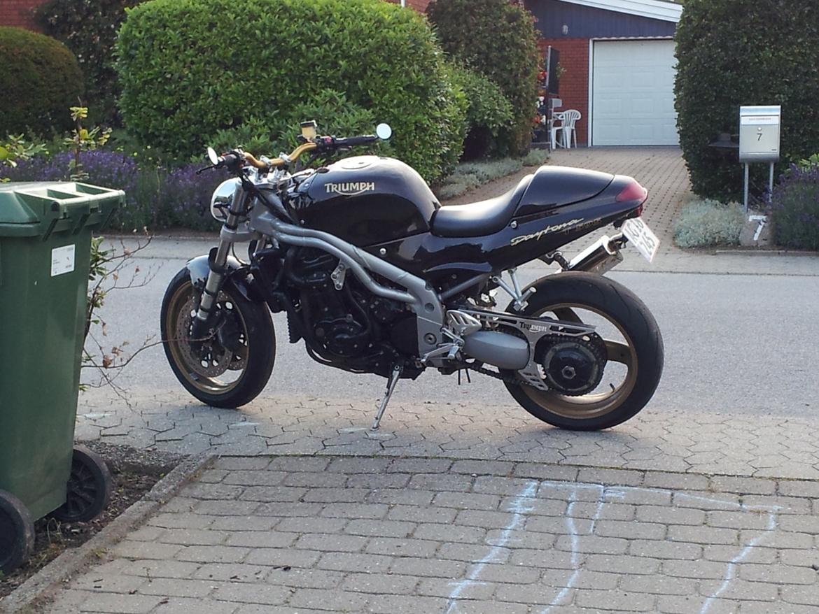 Triumph Daytona-ST. T595/955 Solgt billede 6