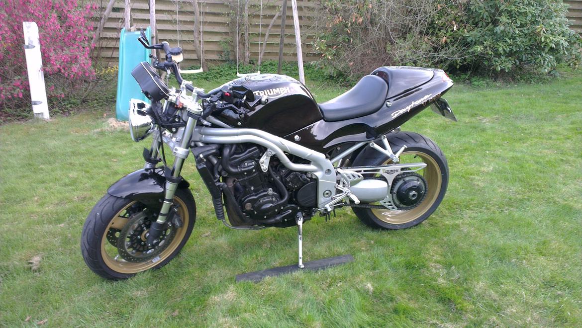 Triumph Daytona-ST. T595/955 Solgt billede 13