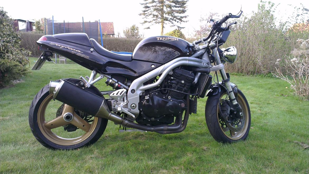 Triumph Daytona-ST. T595/955 Solgt billede 15