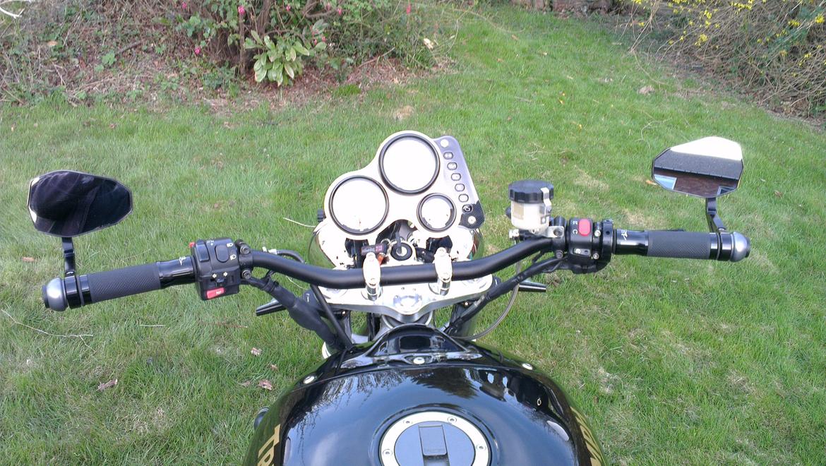 Triumph Daytona-ST. T595/955 Solgt billede 16