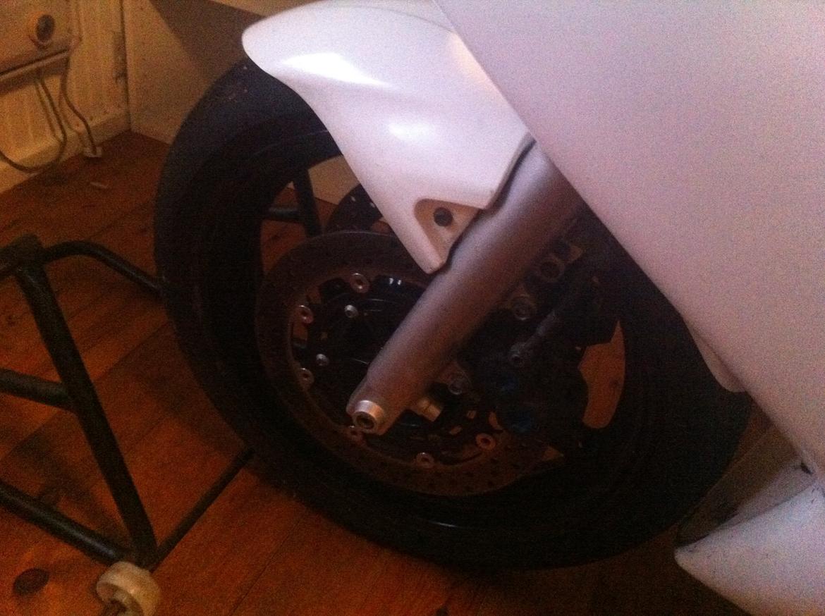 Yamaha YZF R6 billede 10