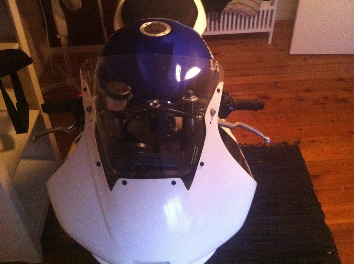 Yamaha YZF R6 billede 19