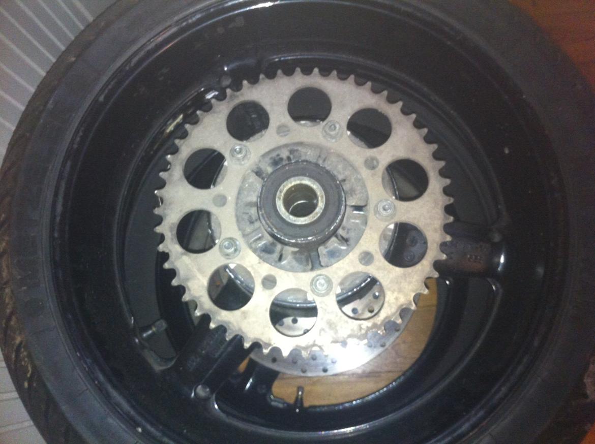 Yamaha YZF R6 billede 20