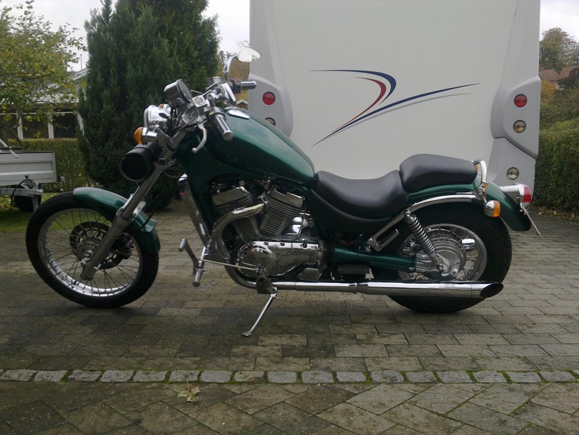 Suzuki VS750 Intruder billede 2