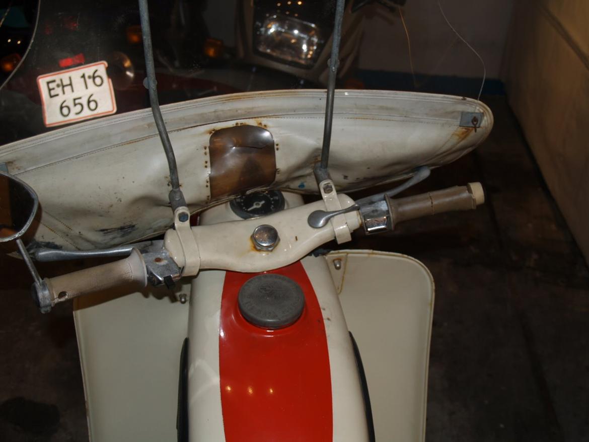 MZ ES 150 Sport - Der er næsten lige så vindstille her bagved som på min BMW K 75 RT billede 5