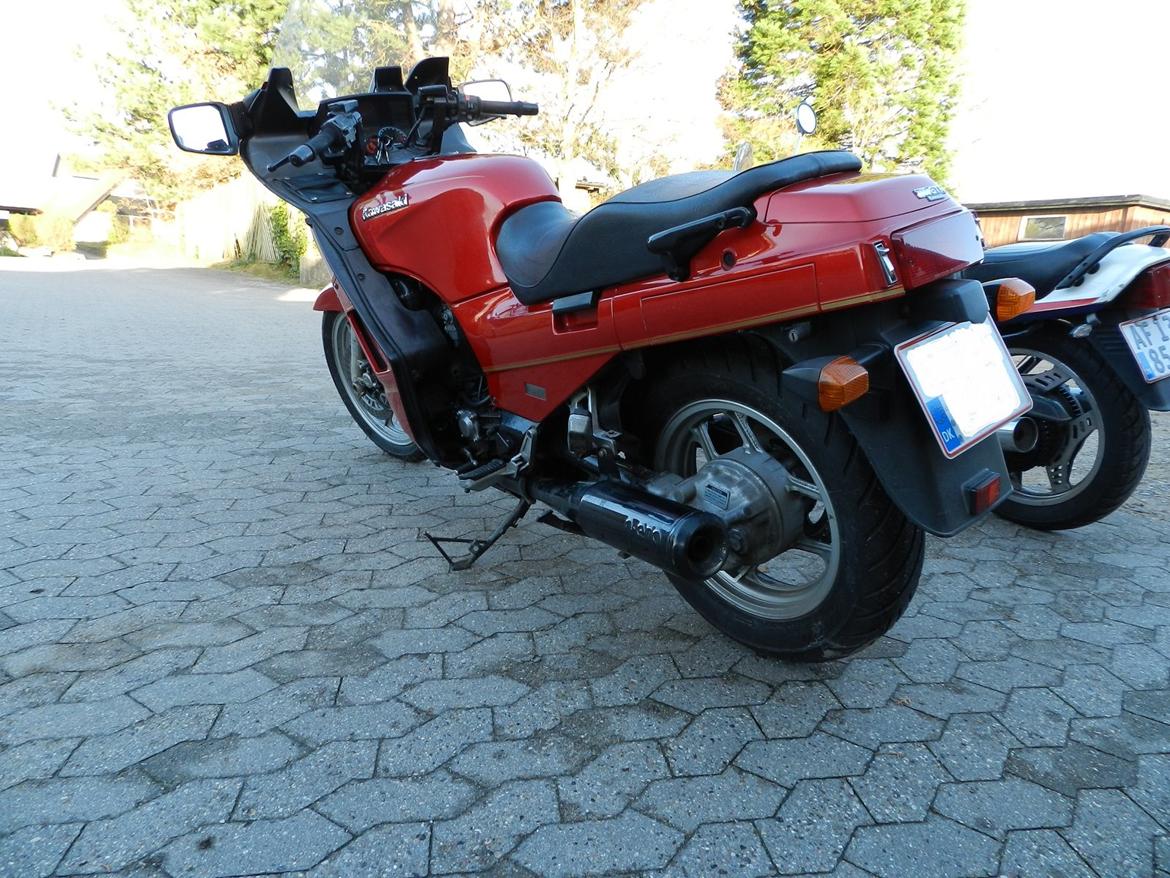 Kawasaki GTR 1000 (SOLGT) billede 2