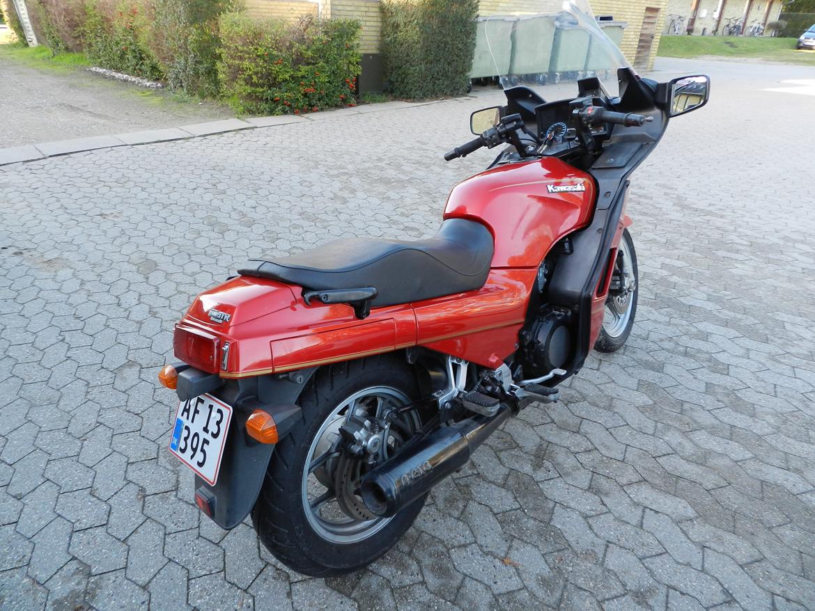 Kawasaki GTR 1000 (SOLGT) billede 7