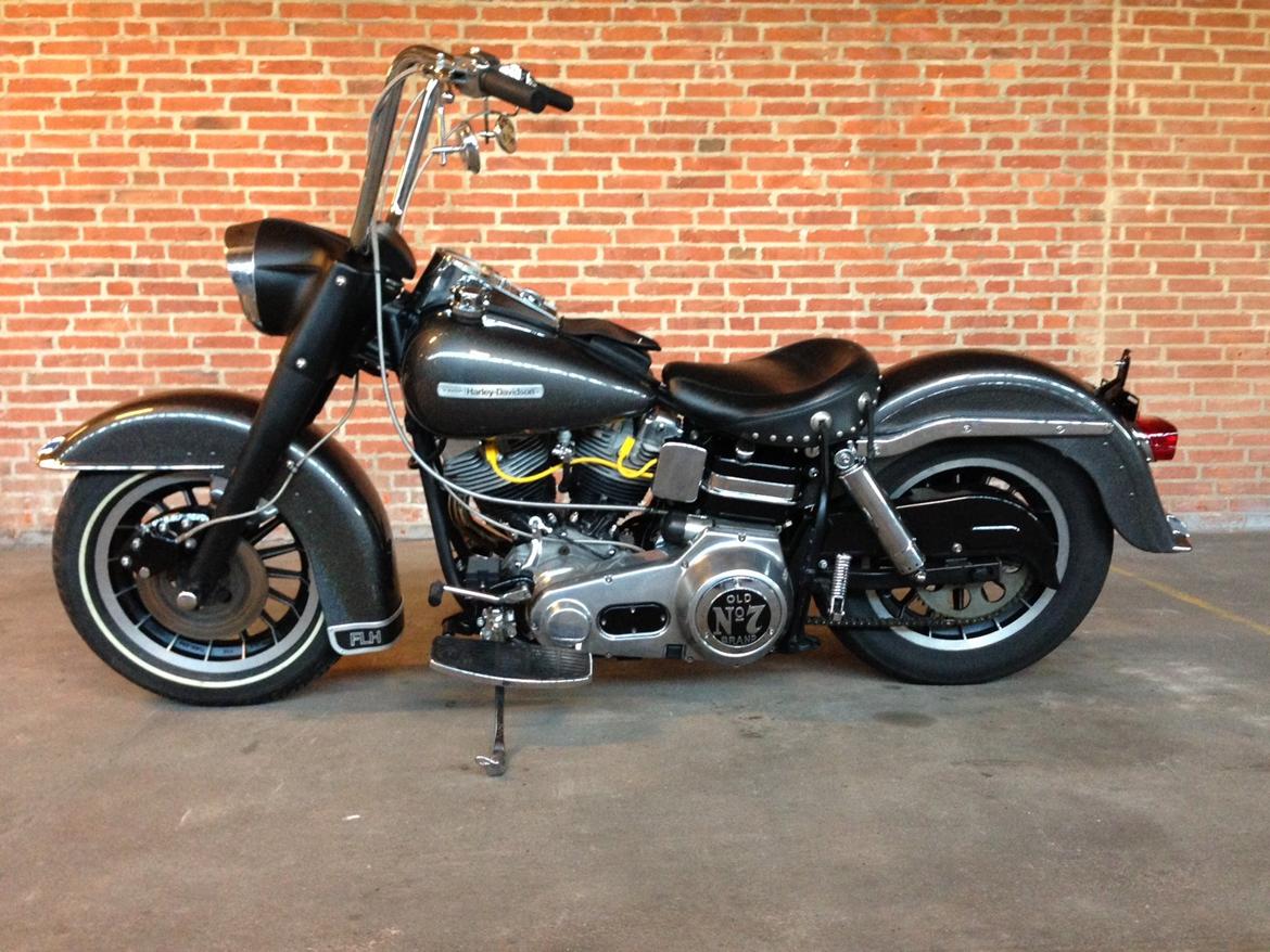 Harley Davidson FLH billede 4