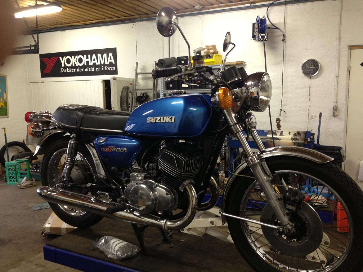 Suzuki GT 500  "SMOKER" billede 11