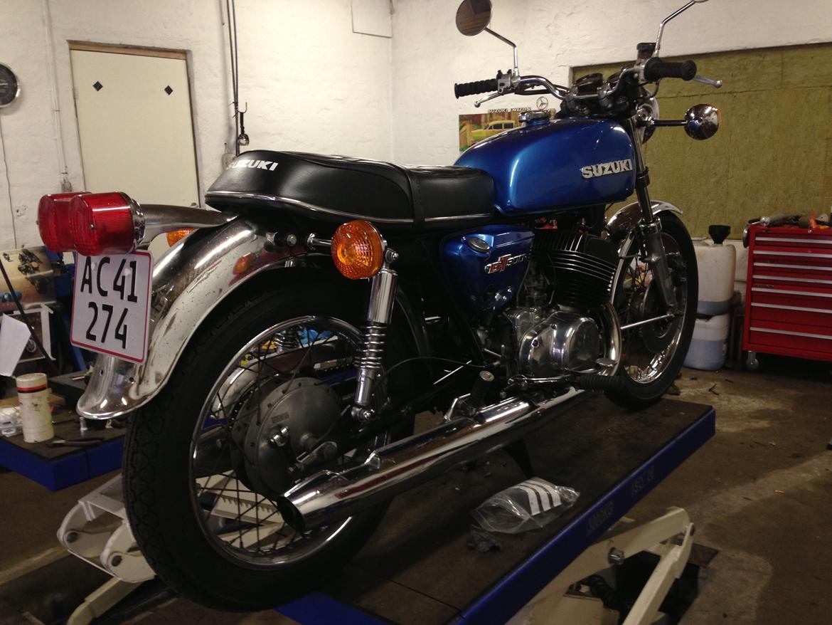 Suzuki GT 500  "SMOKER" billede 12