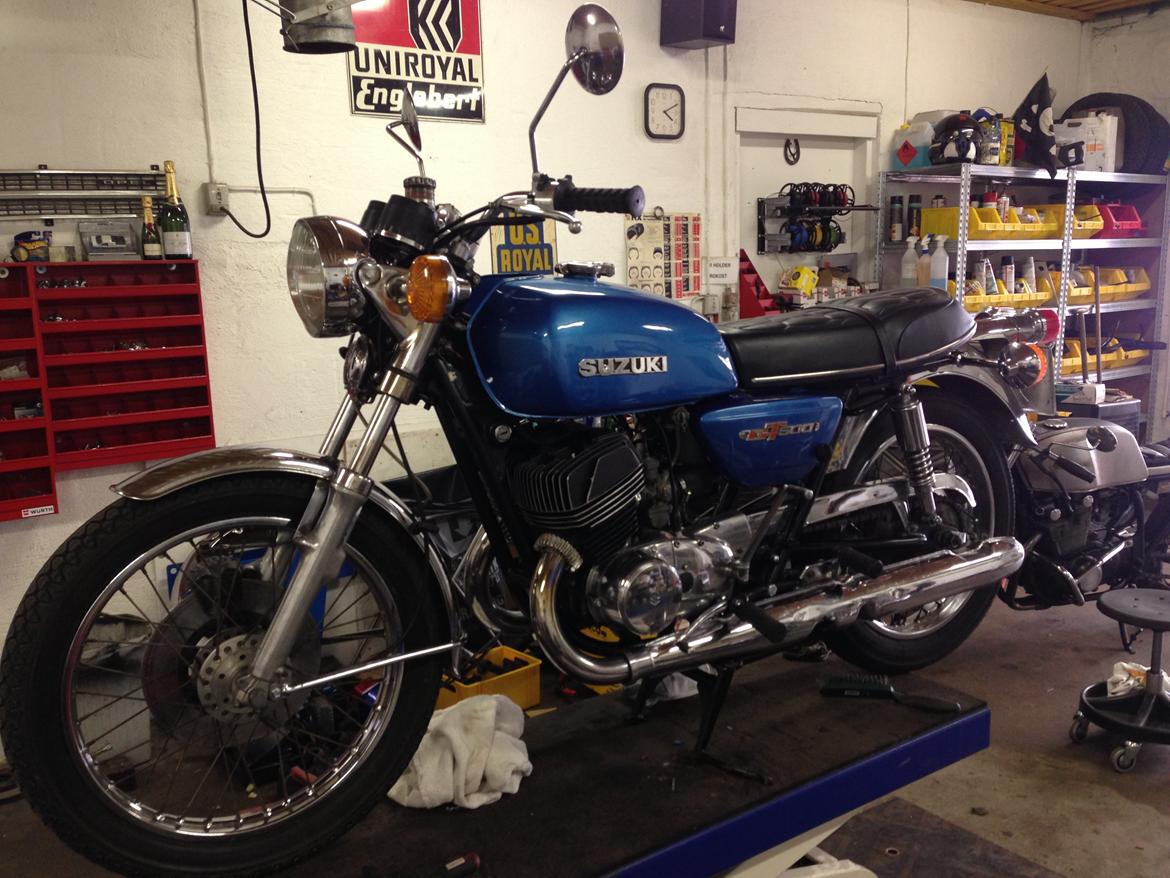 Suzuki GT 500  "SMOKER" billede 13