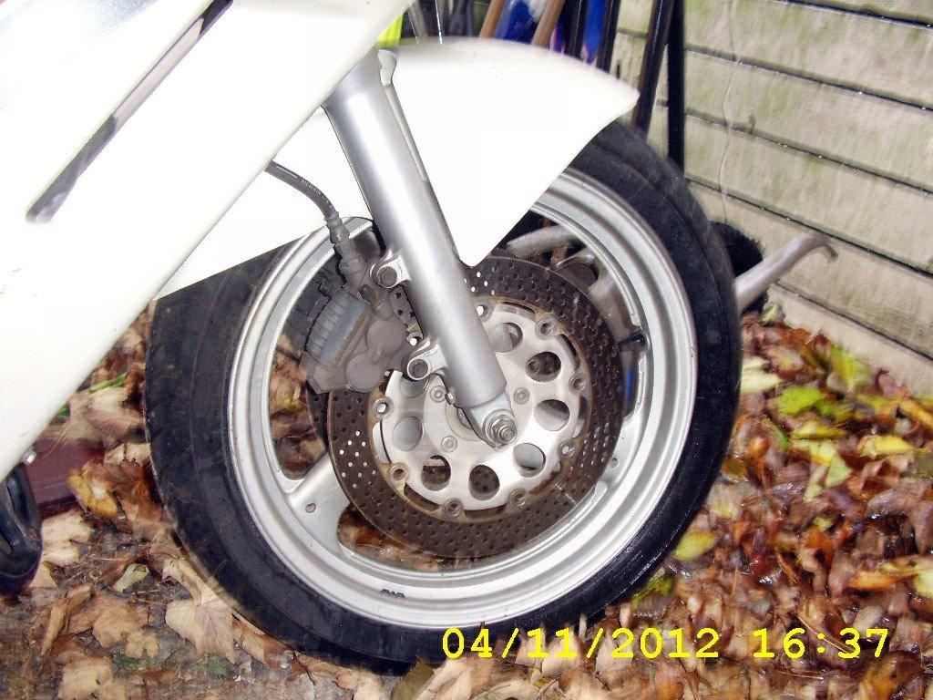 Suzuki GSX750 billede 4