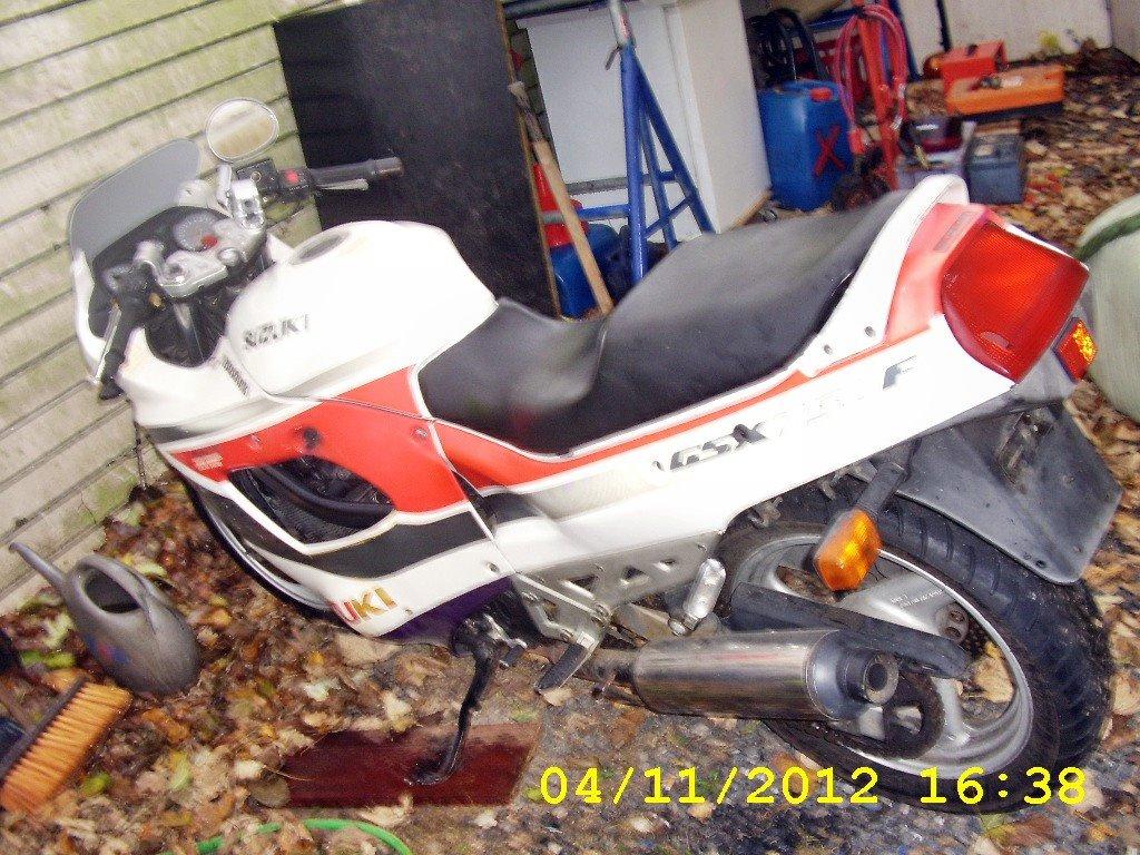 Suzuki GSX750 billede 2