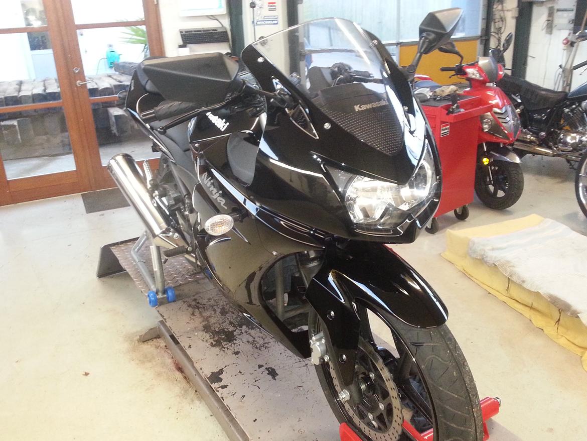 Kawasaki Ninja 250R billede 2