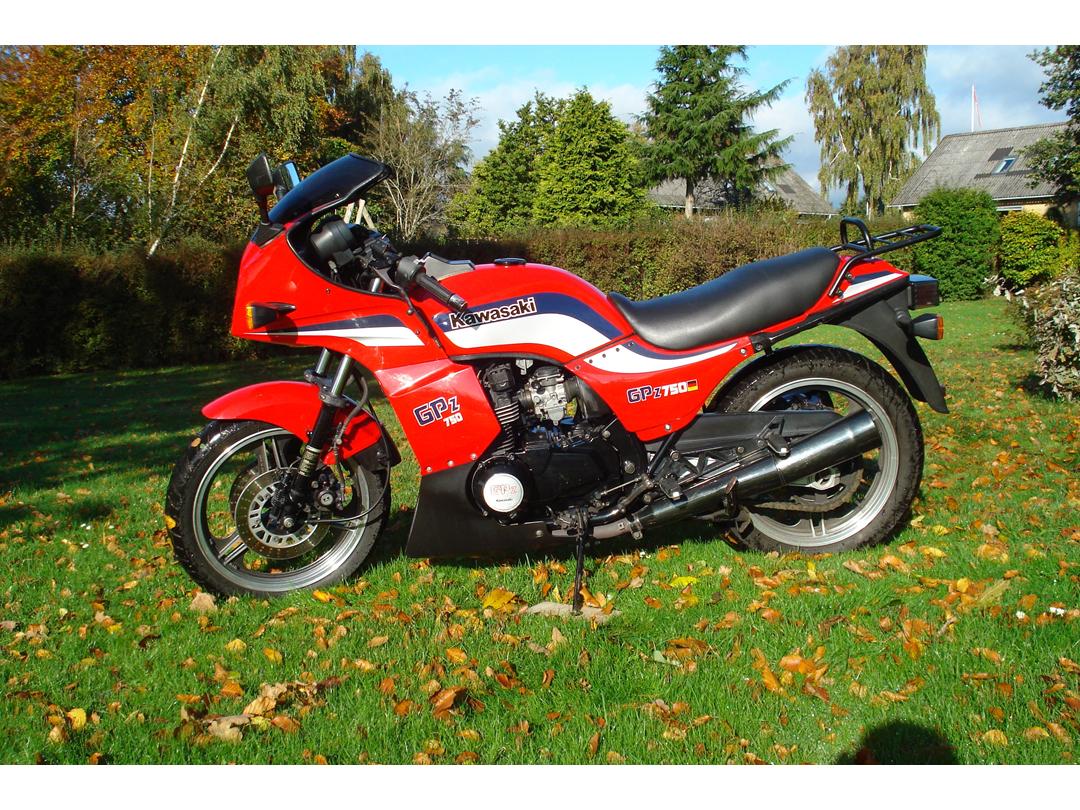 Forløber Stillehavsøer alkohol Kawasaki Kawasaki GPZ 750 **SOLGT** - 1986 - Transmission 5 trins  gearkass...