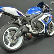 Suzuki GSX-R 750 K7 (solgt)